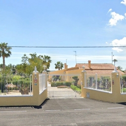 Villa - Reventa - Elche - La Hoya