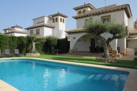 Sale - Chalet - La marina - El Pinet