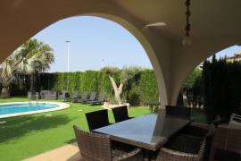 Sale - Chalet - La marina - El Pinet