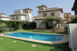 Sale - Chalet - La marina - El Pinet