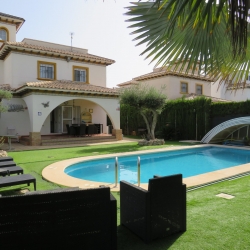 Chalet - Sale - La marina - El Pinet