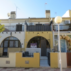 Terraced house - Sale - Guardamar - Buenavista