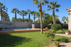 Sale - Chalet - Elche - La Marina