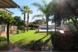 Sale - Chalet - Elche - La Marina