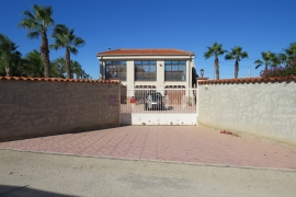 Sale - Chalet - Elche - La Marina