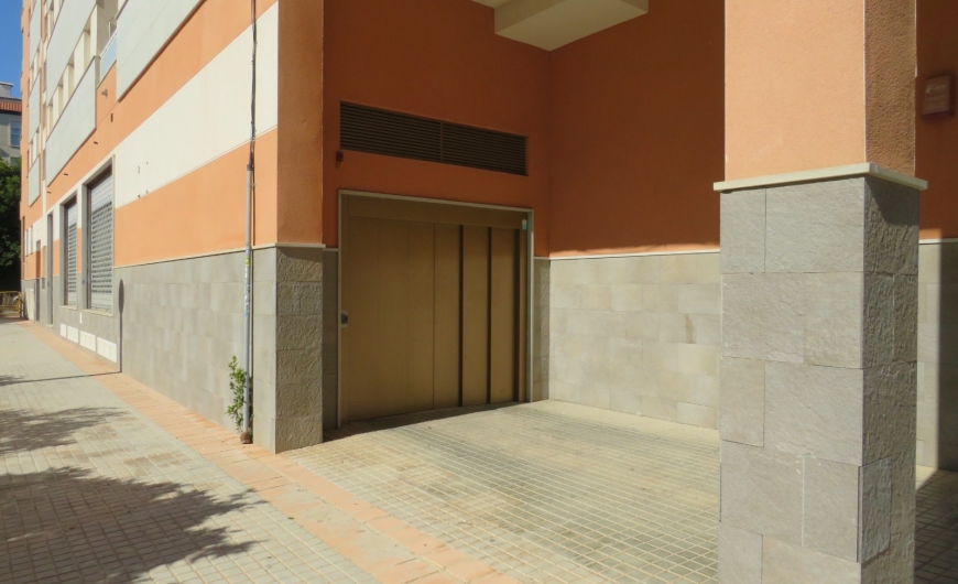Reventa - Garaje - Elche - La Marina