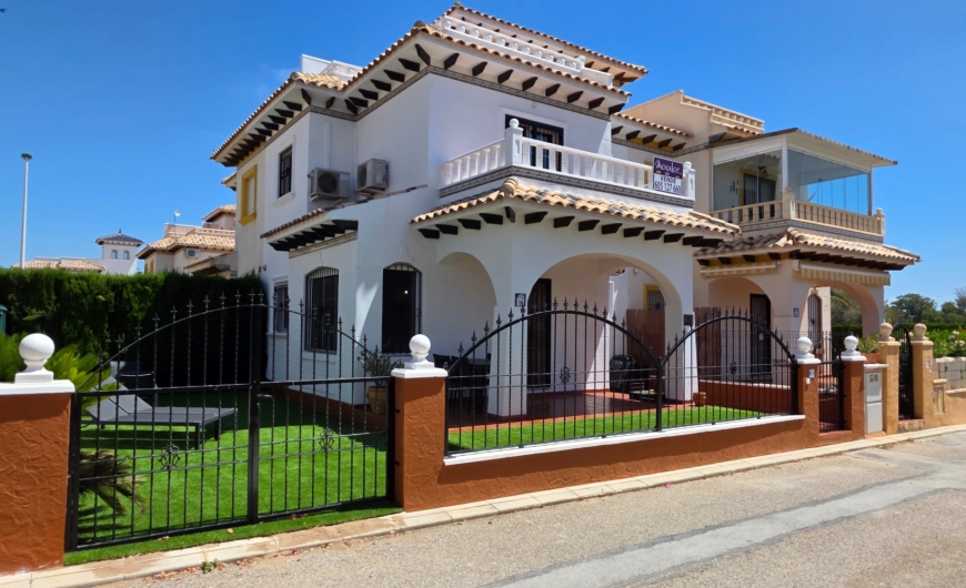Sale - Quad - La marina - El Pinet